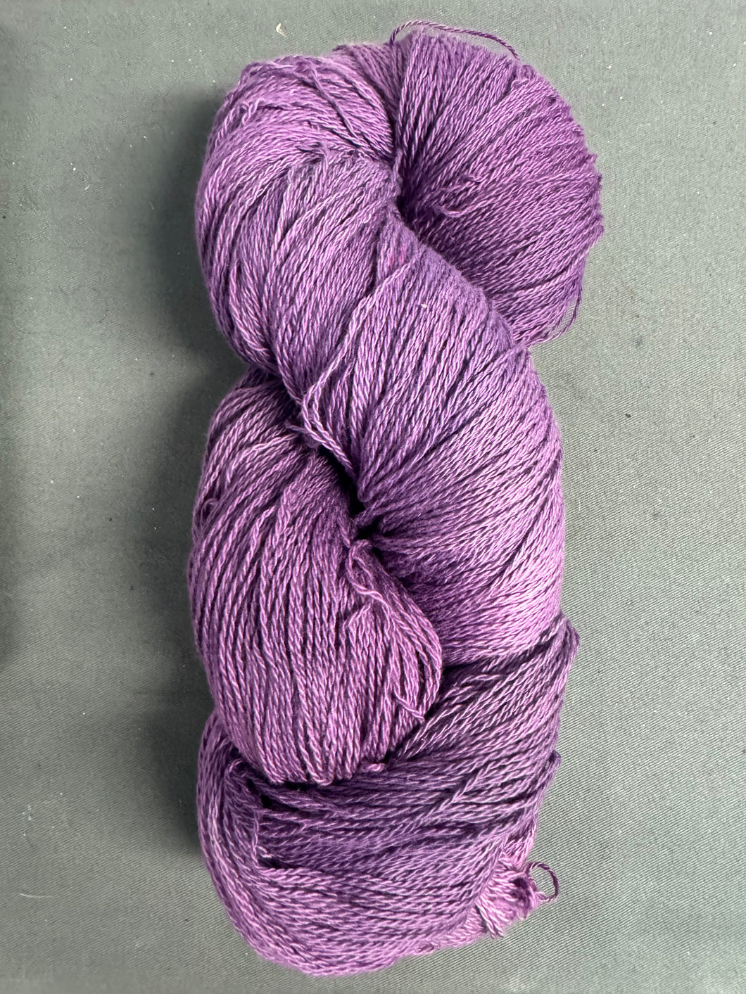 Grape fine organic cotton yarn