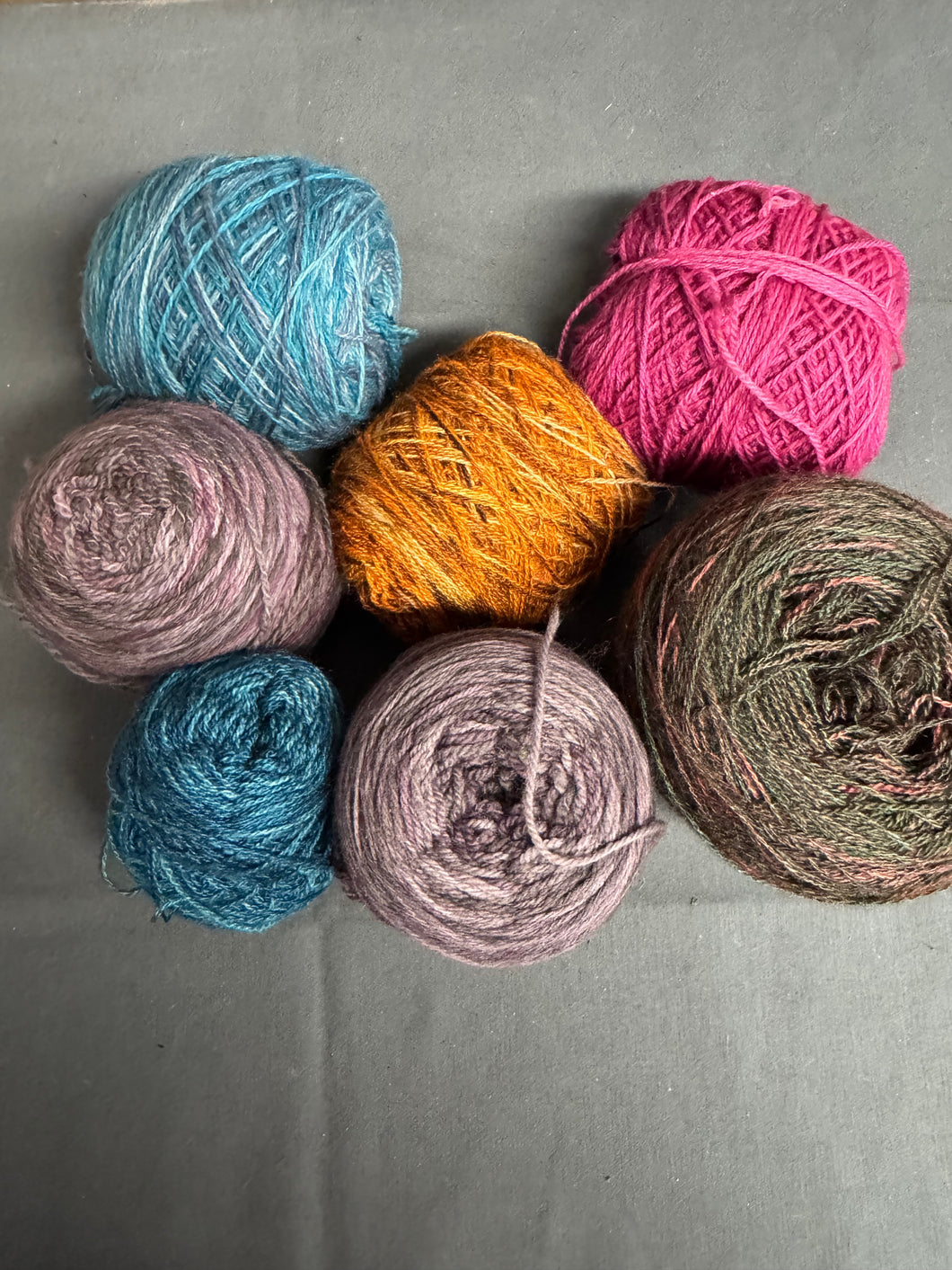 Silk merino and silk lace grab box(T)