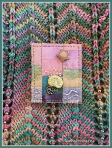 Quilted Pin: Arctic Dawn