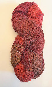 Early Meadow cotton/rayon seed yarn with broken thread