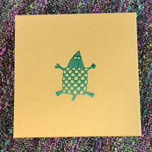 Quilted Pin: Armadillo